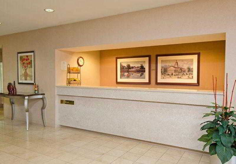 Готель Courtyard Indianapolis Northwest Екстер'єр фото